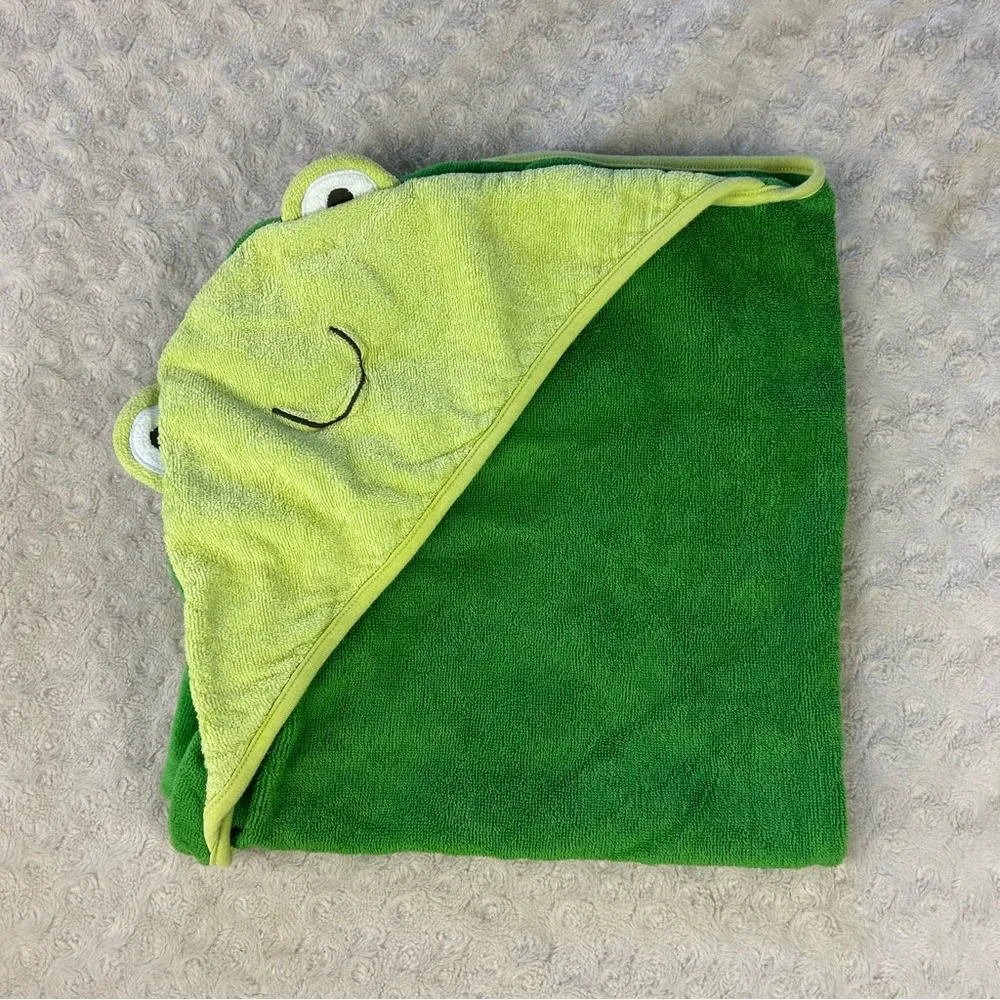 Carter's Green Frog Hooded Baby Bath Towel Terry Cloth Froggy
